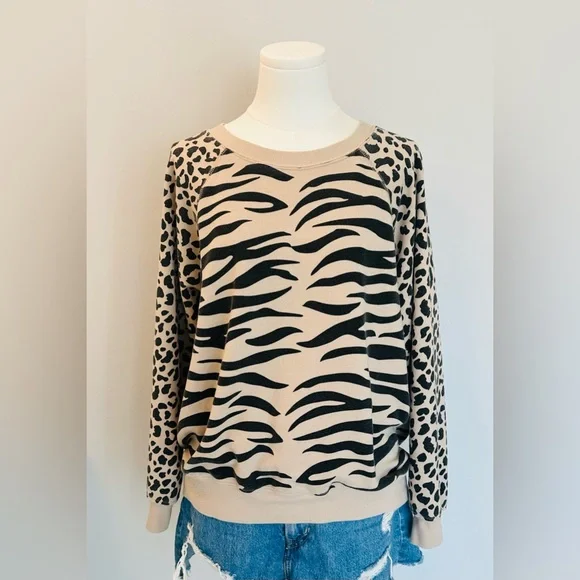 Wildfox Tiger & Leopard Print Crew Neck Sweatshirt. Size S. - Picture 2 of 5